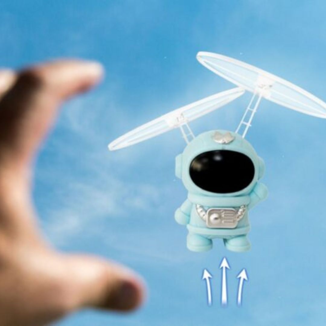 Toystar AstroFlyer | Magic in the Air - Spinning LED Astronaut - Magie in de Lucht - Draaiende LED Astronaut (6)