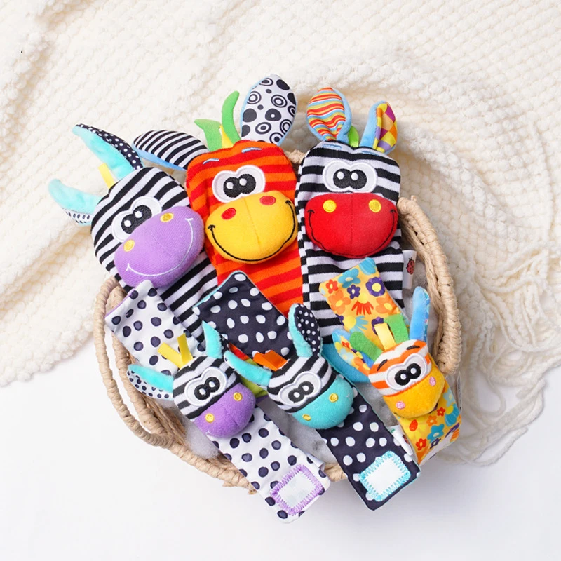 Toystar BabyTinker | Play and Develop - Rattle Star Playset and Baby Socks - Speel en Ontwikkel - Rammelaar Ster Speelset ...