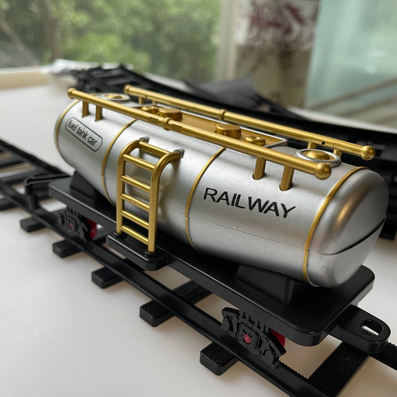 Toystar Steam Train Adventure | Bring the magic of trains to life - Vintage steam train set - Breng de magie van treinen t...