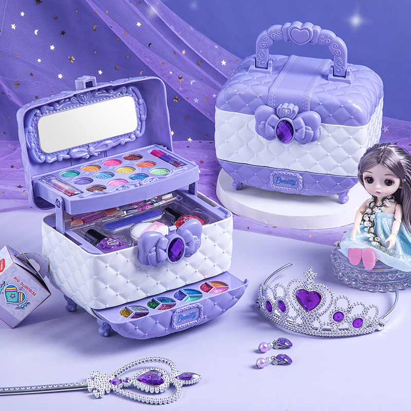 Little Missy | Enchanting toy makeup for little princesses - Encourages creative play and imagination