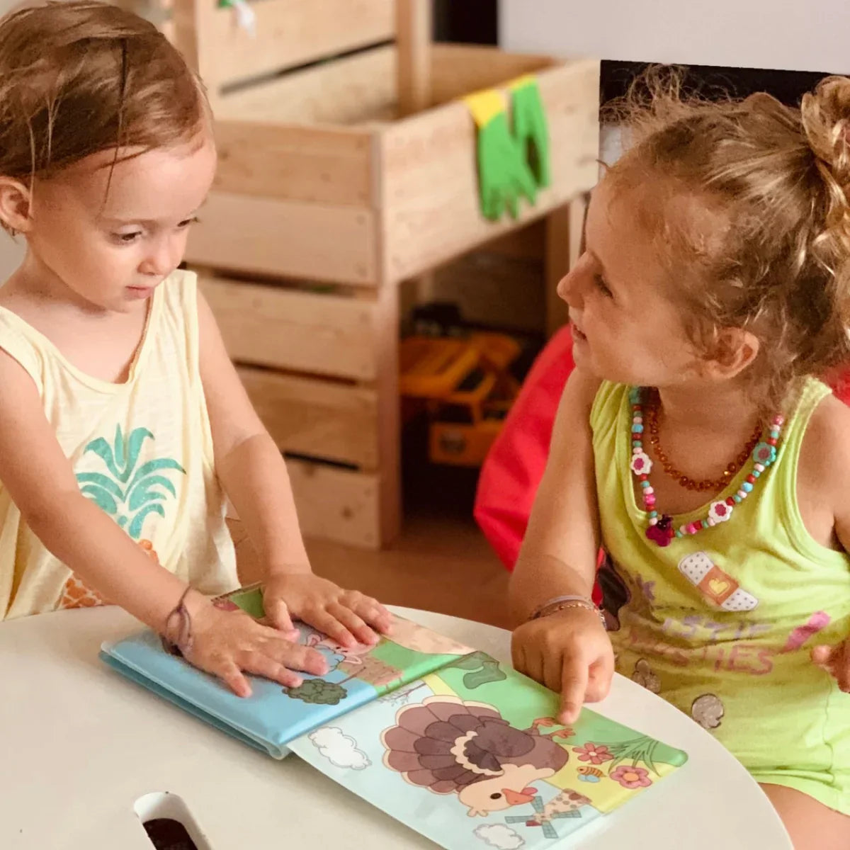 Toystar AquaBook | Splashing fun - Waterproof bath book for learning and playing - Spetterend plezier - Waterbestendig bad...
