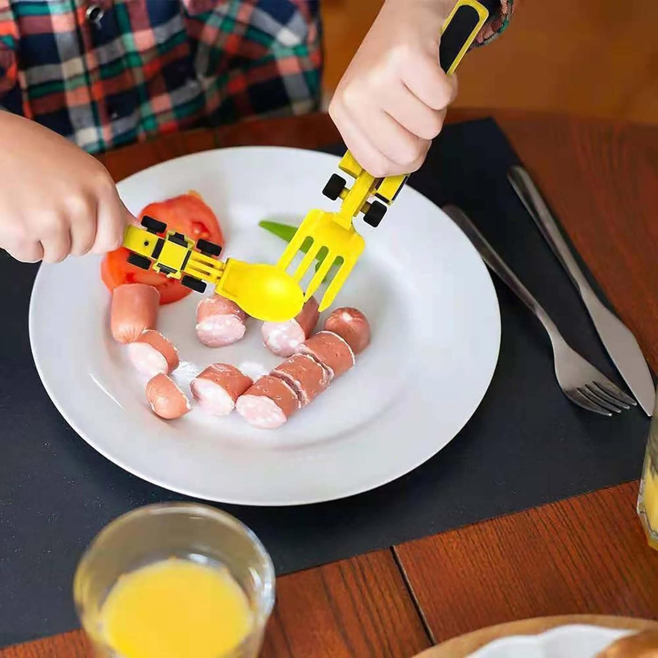 Toystar Build & Bite | Eating fun for little builders - Playful children's cutlery set - Bestseller - Eetplezier voor klei...