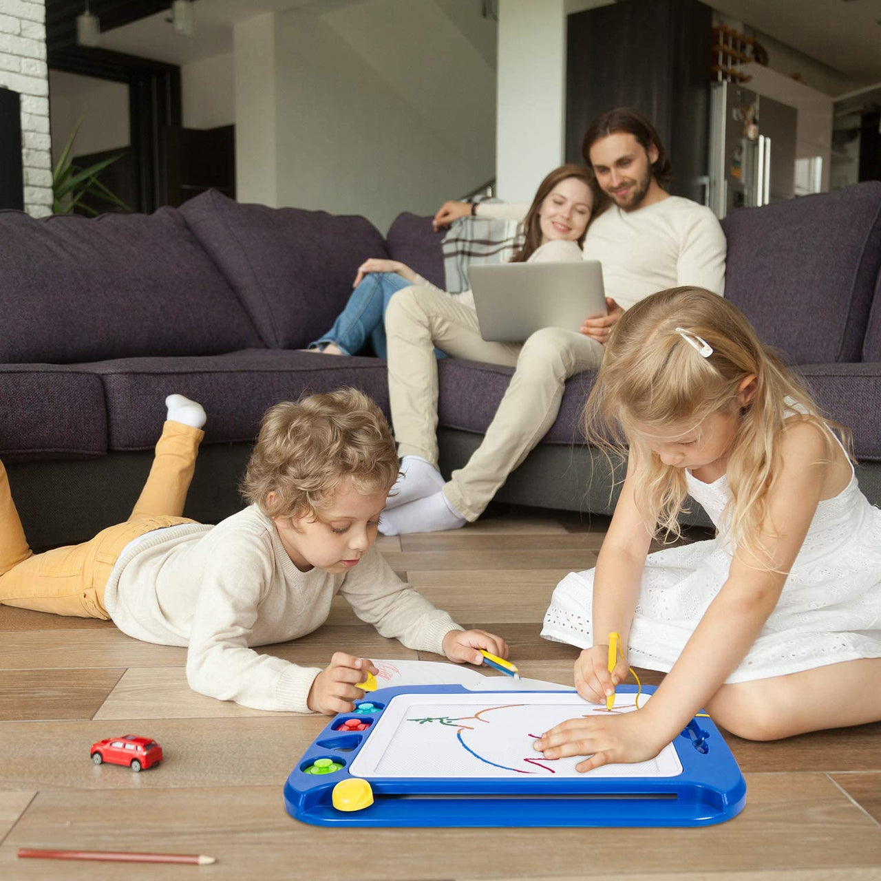 Magnetix MagniSketch | Eindeloos creatieve fun - Grote magnetische tekenbord met 4 kleuren & stempels