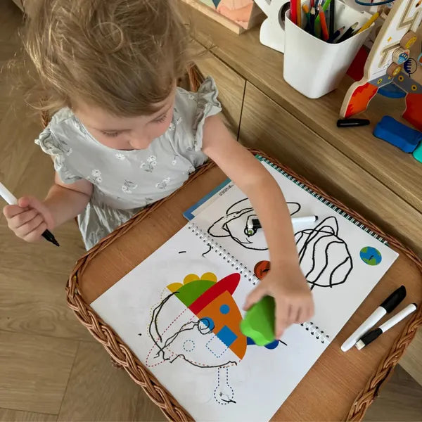 Toystar SpaceTrace | Discover the universe - Coloring and drawing book with space adventures - Ontdek het heelal - Kleur- ...