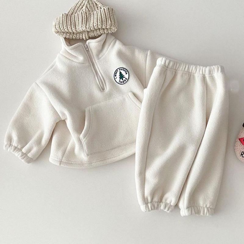Fleece Pullover Set | 2-Piece Set for 6-24 Months – Warmth and Style in One