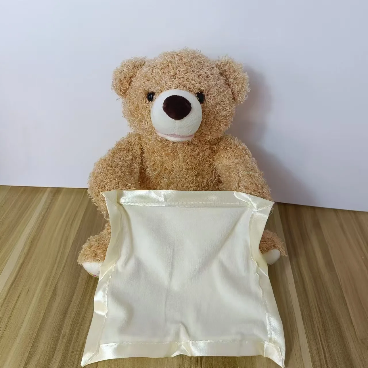 Toystar PeekABear | Magical fun for every child - Interactive teddy bear - Magisch plezier voor elk kind - Interactieve kn...