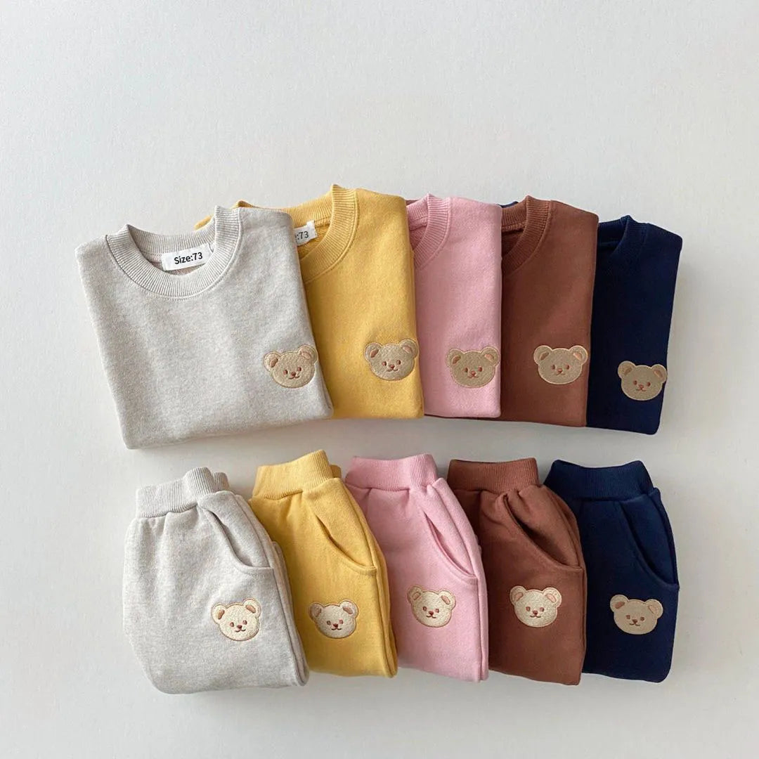 Unisex Bear Set | 2-Piece Outfit for Babies 6–18 Months – Comfortable and Cute