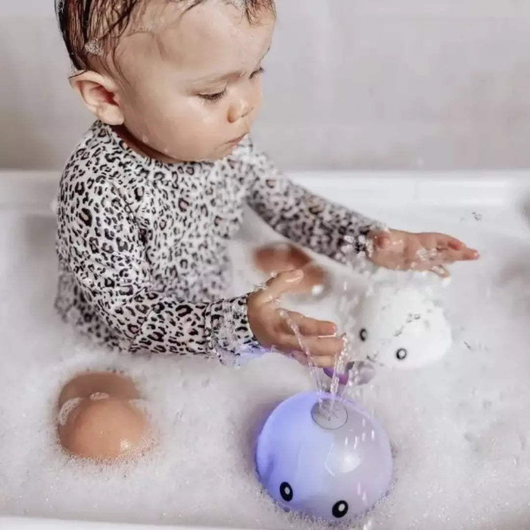 SplashWhale | Magisch badplezier - Oplaadbare lichtgevende walvis badspeeltje