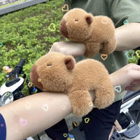 Thumbnail for Toystar CapyBaraCharm | Playful and cute - Squeezeable capybara keychain with sound - Speels en schattig - Knijpbare capib...