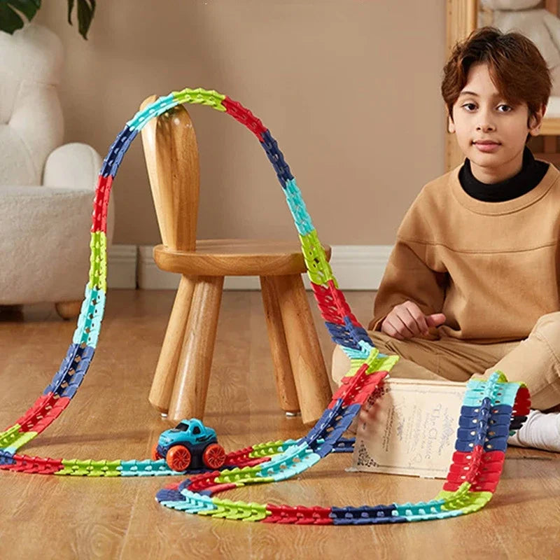 Toystar RaceCraft | Brings excitement and creativity together - Adventurous Flexible Race Track - Brengt spanning en creat...