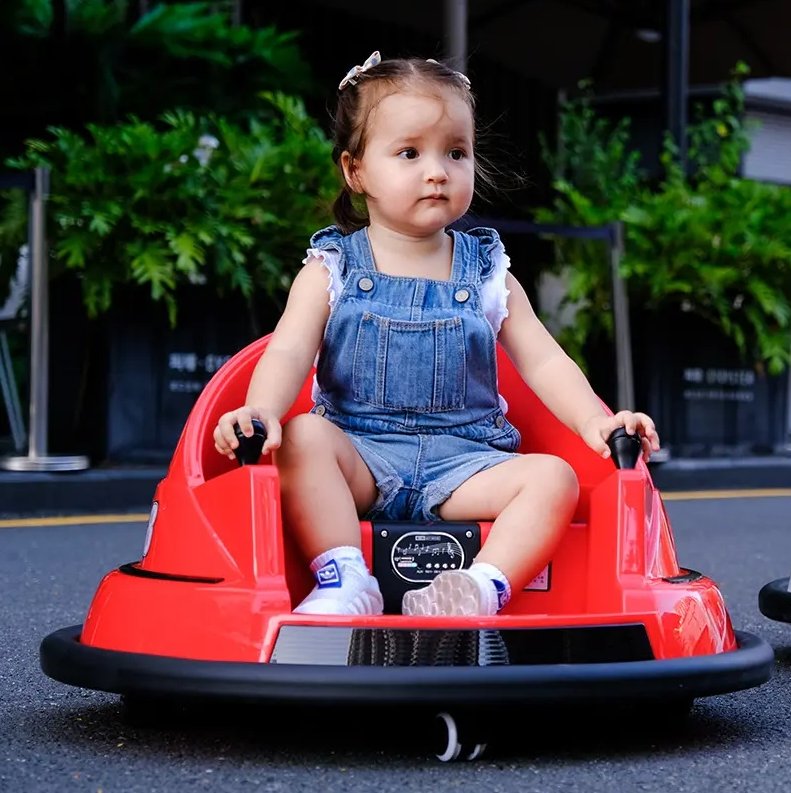 Toystar Bump & Spin | Splashing driving fun - Electric bumper car for toddlers - Spetterend rijplezier - Elektrische bumpe...
