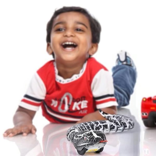 Toystar SnakeTrick | Hilarious scares guaranteed! - Remote controlled snake for jokes and games html Copy Edit - Bestselle...
